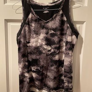 TEK gear, geometric pattern tank top